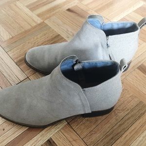 Toms Suede Booties